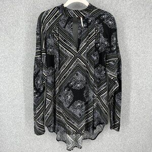 Free People Walking On A Dream Tunic Top Size S Black Oversized LS Boho Flowy